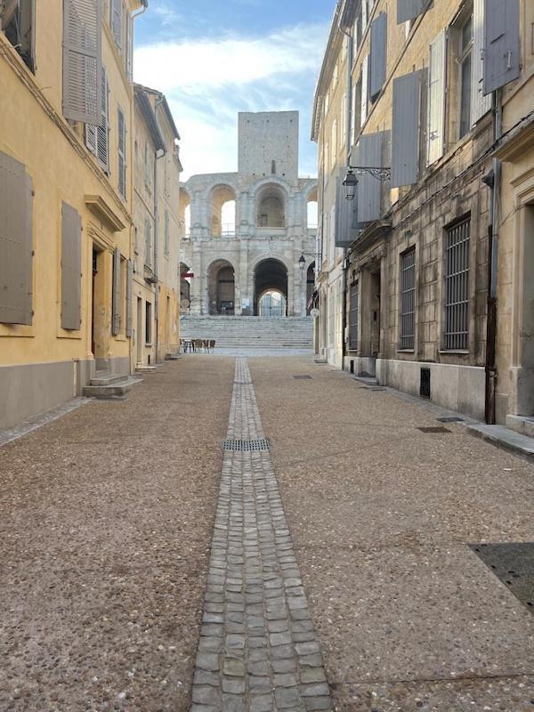 Arles Maison Petite Roquette Et Garage エクステリア 写真